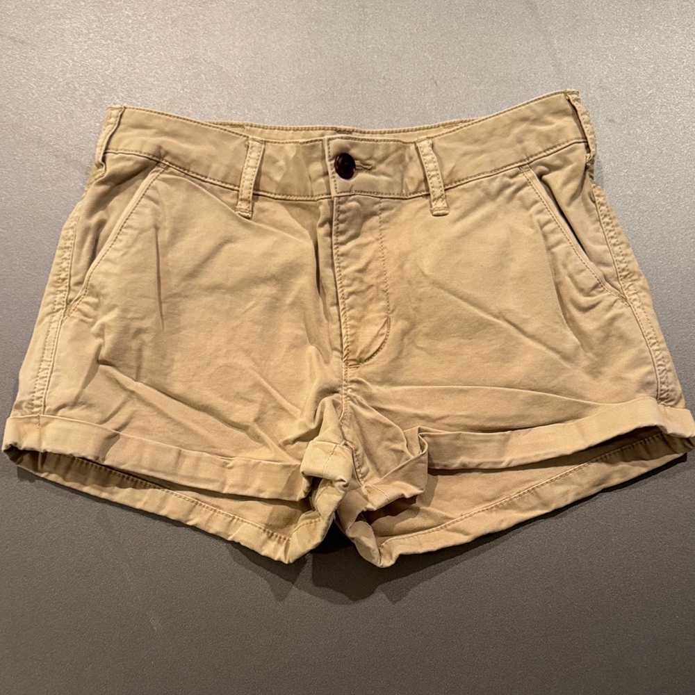 Abercrombie & Fitch Tan Women's Cargo Shorts